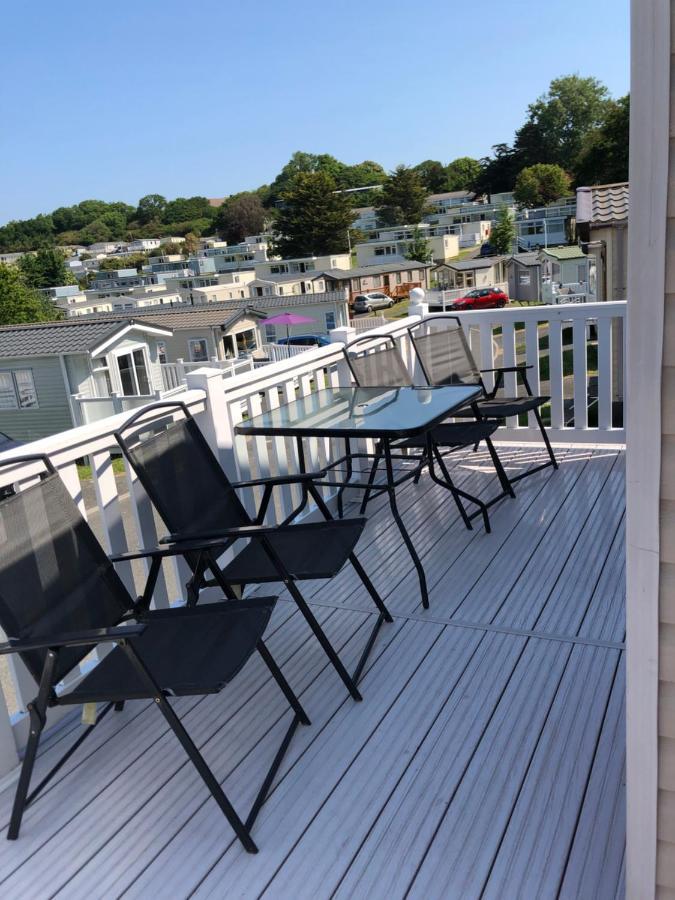 Popular Property In Bembridge Buitenkant foto